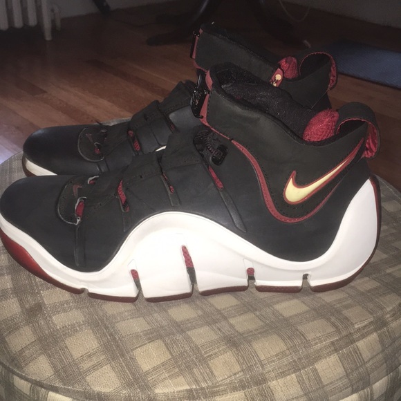 lebron 4 black red